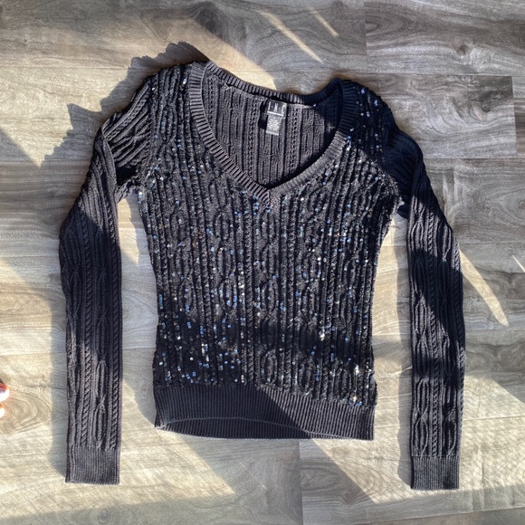 Black I.N.K knitted V-neck sweater! - Picture 1 of 4